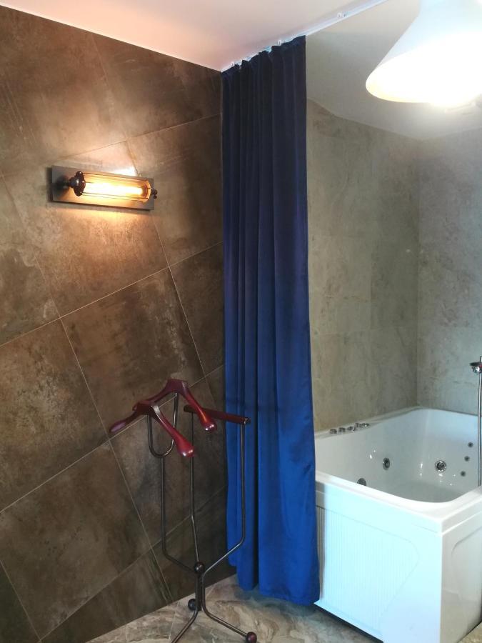 Jacuzzi New Loft Apartcomplex Kaskad, Минск - Центр Города 明斯克 外观 照片