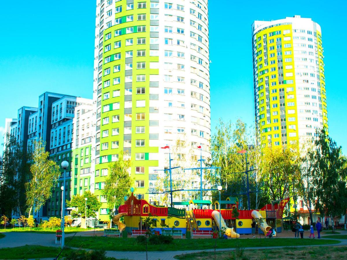 Jacuzzi New Loft Apartcomplex Kaskad, Минск - Центр Города 明斯克 外观 照片